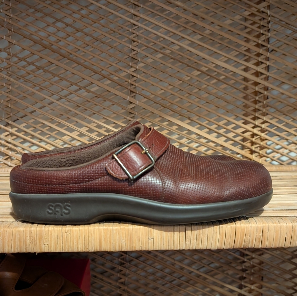 SAS Clog Slip On Loafer Woven Brown 8 Medium